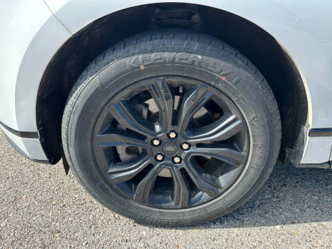 2022 Ford Edge SE