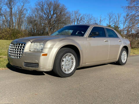 2007 Chrysler 300 for sale at Country Auto Sales Inc in Murfreesboro TN