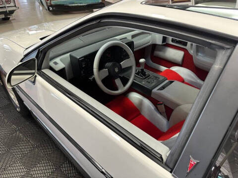 1984 Pontiac Fiero SE