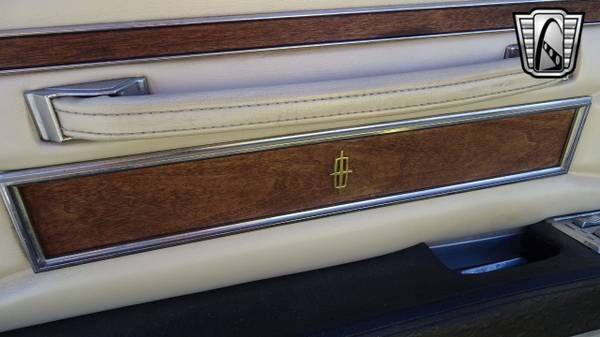 1971 Lincoln Mark III