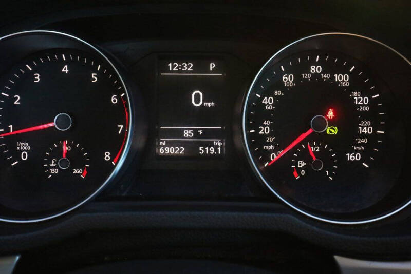 2017 Volkswagen Passat 1.8T S