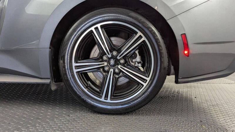 2024 Ford Mustang EcoBoost