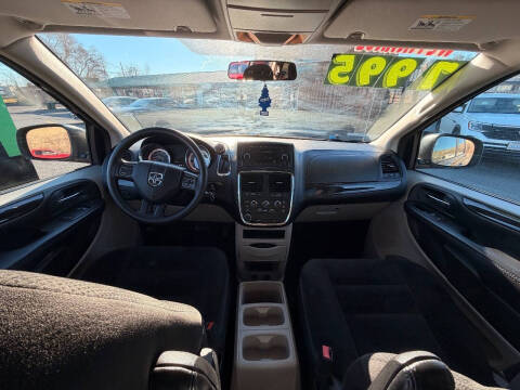 2016 Dodge Grand Caravan SE