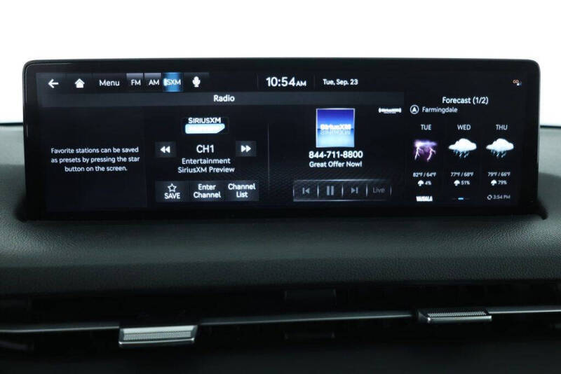 2024 Genesis GV70 2.5T Standard