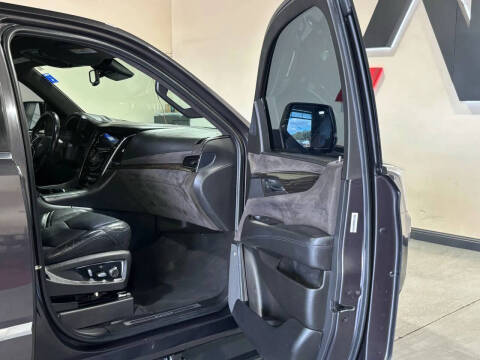 2015 Cadillac Escalade Platinum