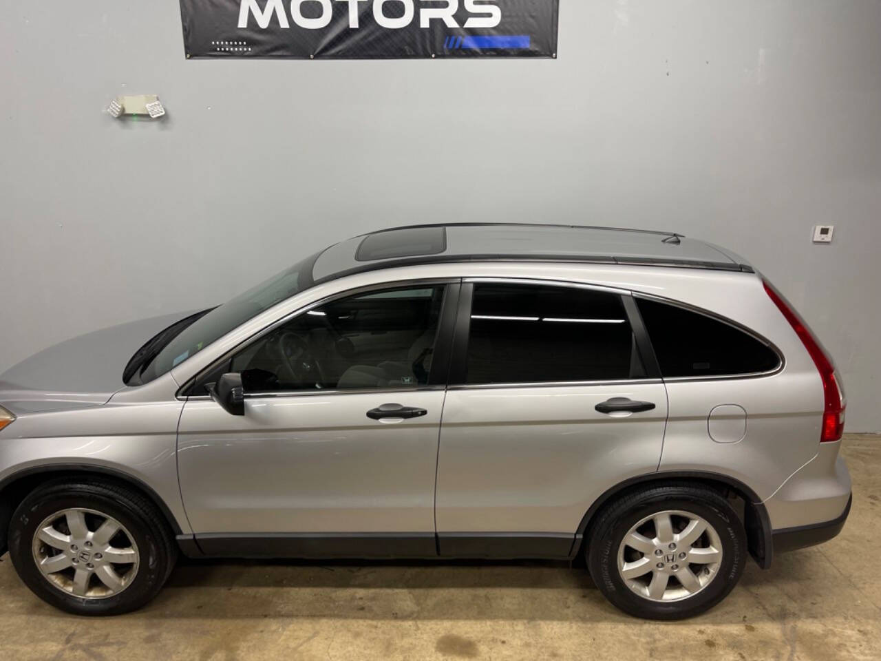 2009 Honda CR-V for sale at Sapphire Motors in Gurnee, IL