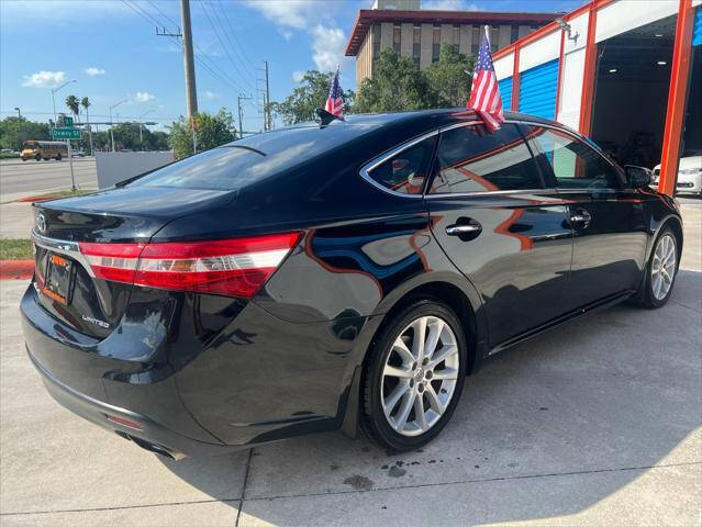 2013 Toyota Avalon Sedan - $15,397