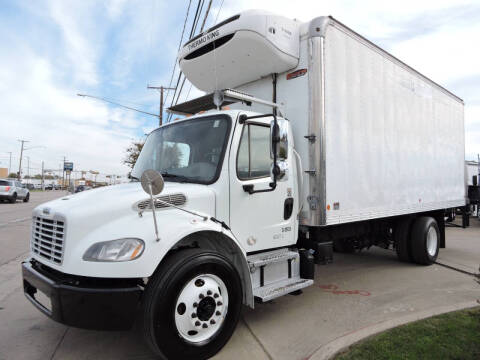 2017 Freightliner M2 106