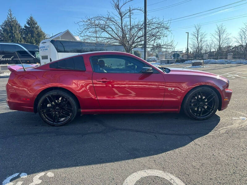 2013 Ford Mustang V6 Premium