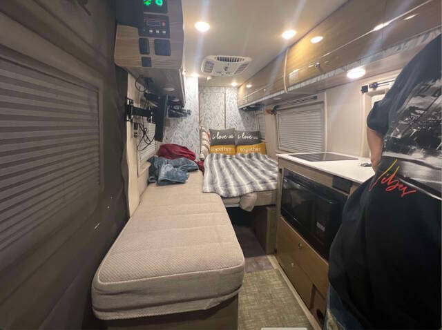 2020 Winnebago Boldt 70KL