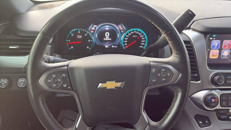 2017 Chevrolet Suburban LT