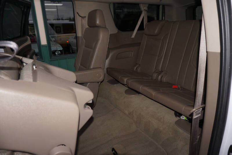 2016 Chevrolet Suburban LTZ