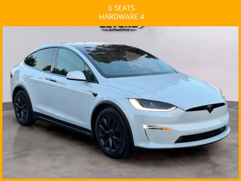2023 Tesla Model X Standard Range