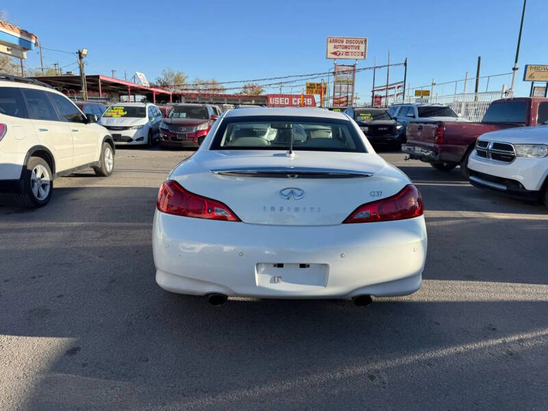 2011 Infiniti G37 Convertible