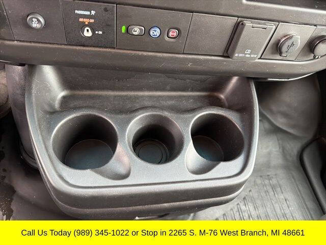 2022 GMC Savana 2500