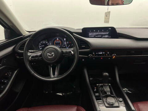 2024 Mazda Mazda3 Sedan 2.5 S Carbon Edition