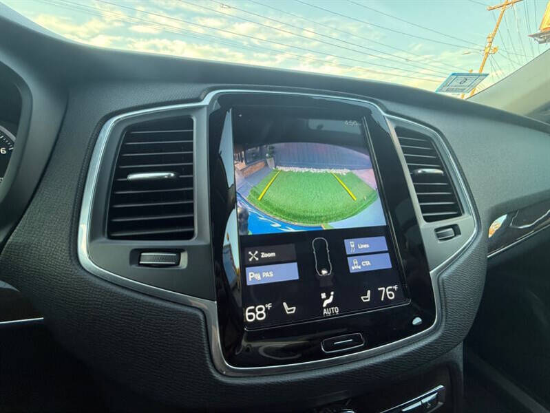 2019 Volvo XC90 T6 Momentum