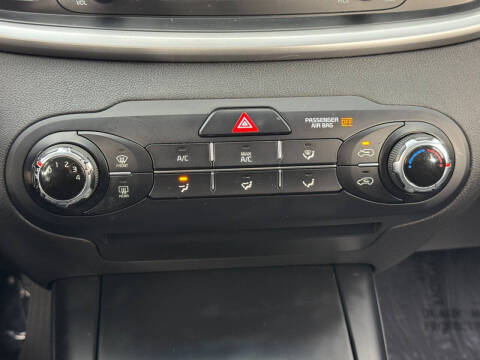 2017 Kia Sorento LX V6