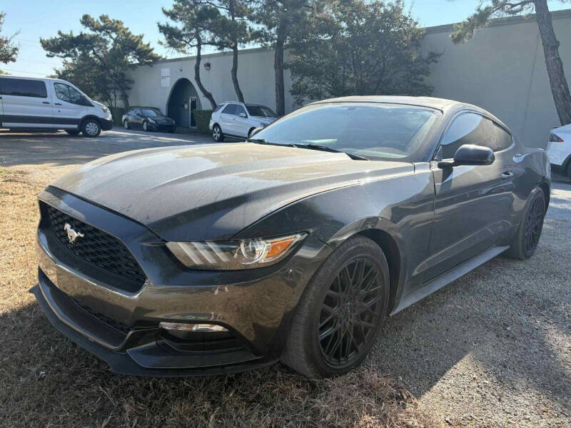 2017 Ford Mustang V6