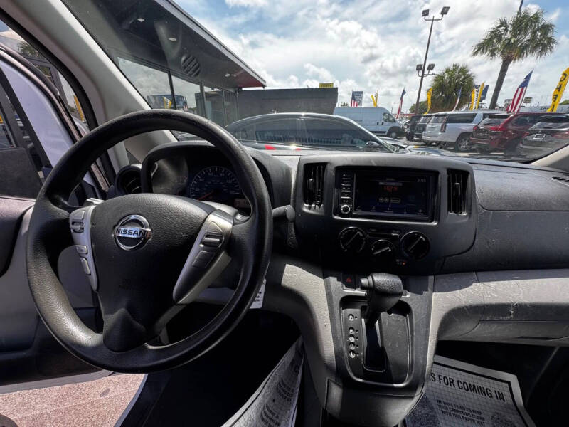 2021 Nissan NV200