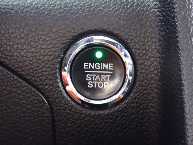 2016 Lincoln Navigator Select
