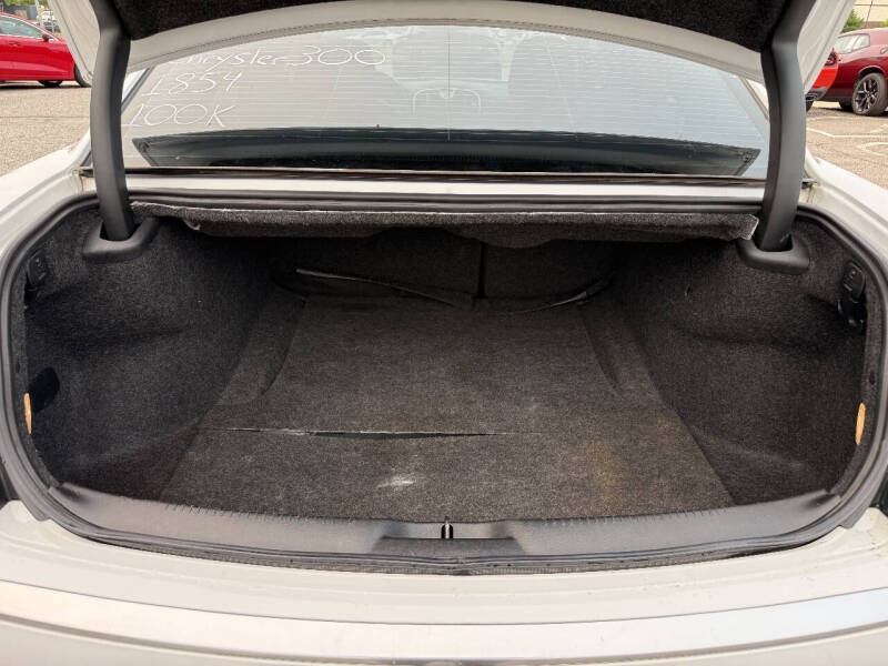 2018 Chrysler 300 Touring