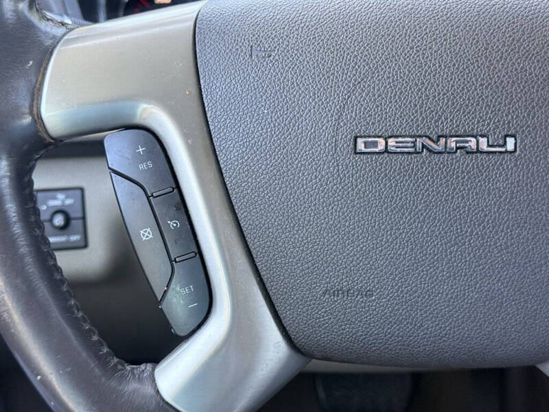 2014 GMC Acadia Denali