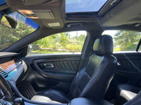 2018 Ford Taurus Limited