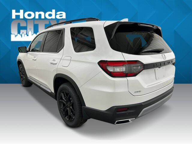 2025 Honda Pilot Touring+