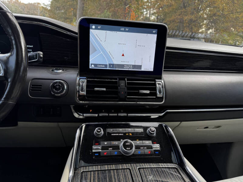 2019 Lincoln Navigator Black Label