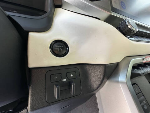 2025 Toyota Sequoia Capstone