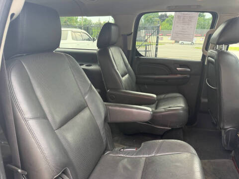 2014 Cadillac Escalade ESV Luxury