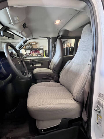 2019 Chevrolet Express LT 3500