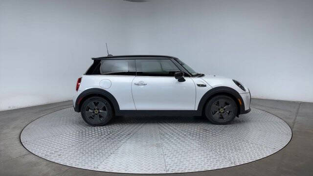 2024 MINI Hardtop 2 Door Cooper SE