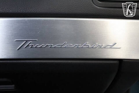 2003 Ford Thunderbird