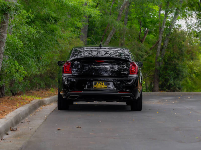 2019 Chrysler 300 S