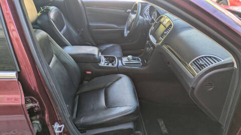 2016 Chrysler 300 Limited