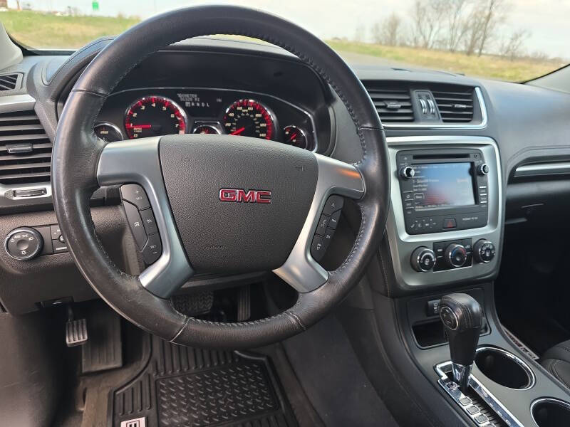 2016 GMC Acadia SLE-2