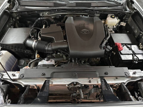 2021 Toyota Tacoma TRD Off-Road