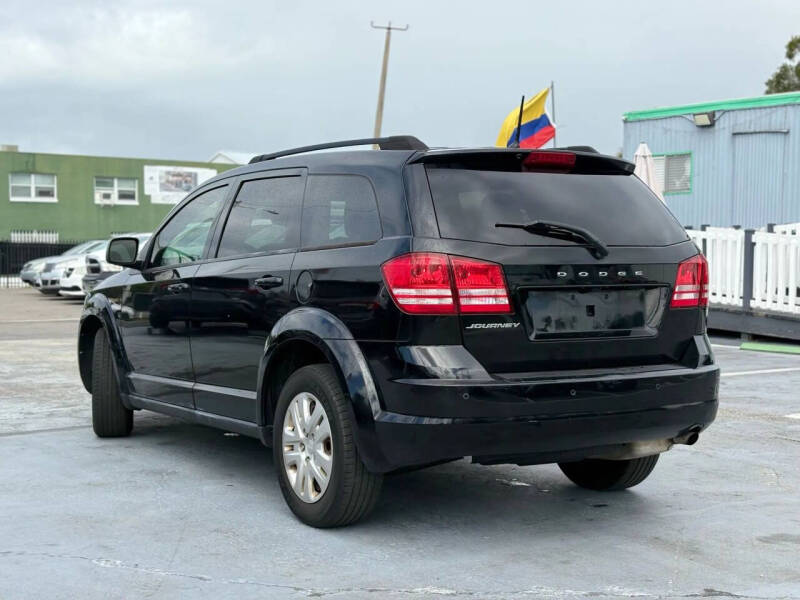 2020 Dodge Journey SE Value