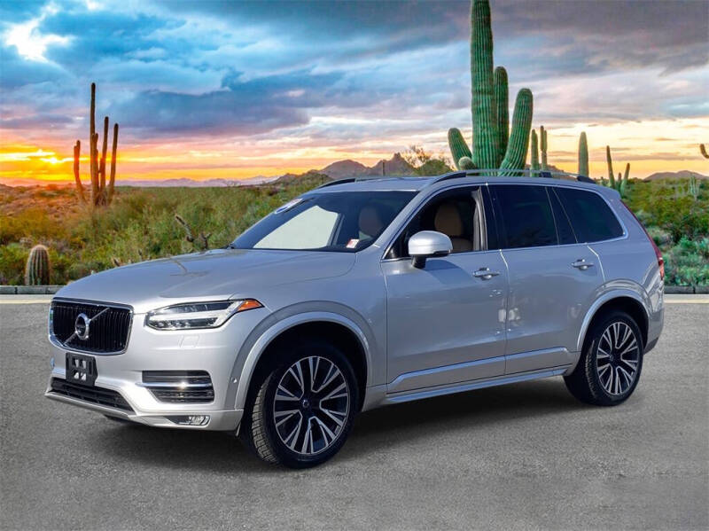 2018 Volvo XC90 T6 Momentum