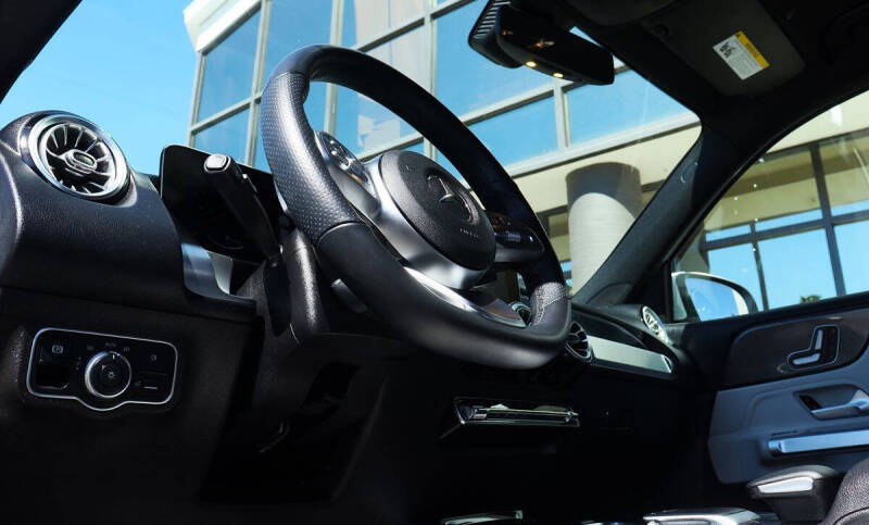 2021 Mercedes-Benz GLB GLB 250