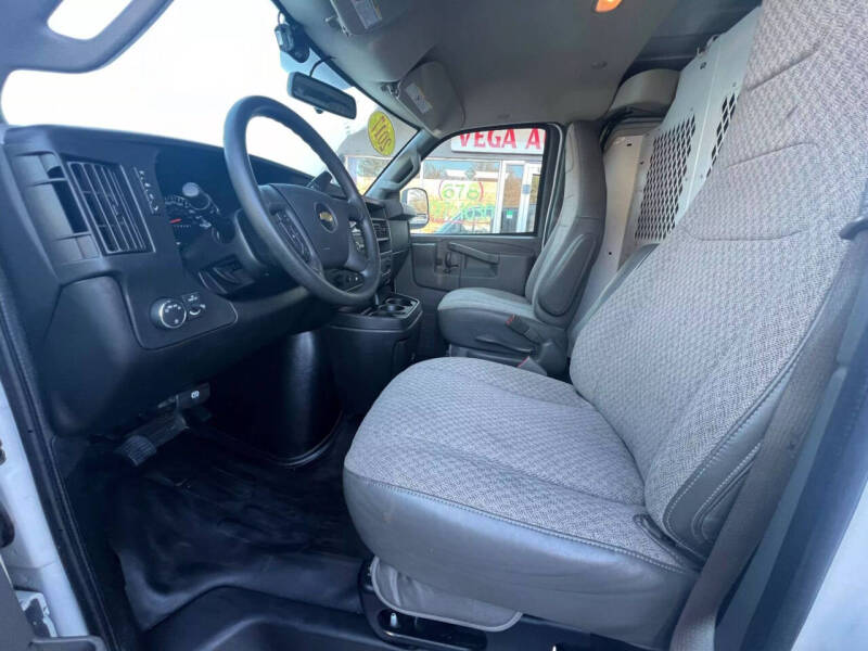 2017 Chevrolet Express 3500