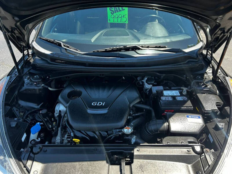 2016 Hyundai Veloster