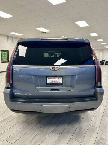 2019 Cadillac Escalade ESV Luxury