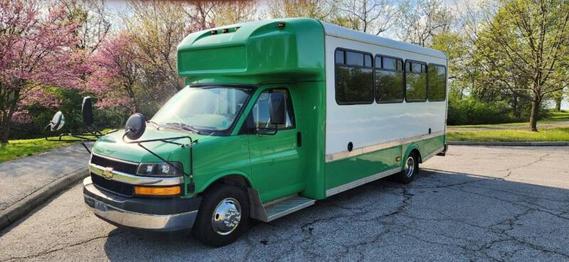 2011 Chevrolet 4500 Shuttle Bus  for sale at Allied Fleet Sales in Saint Louis MO
