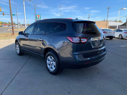 2013 Chevrolet Traverse LS