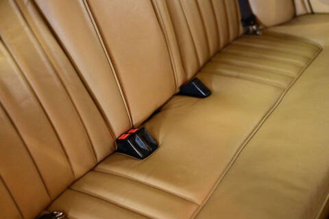 1972 Rolls-Royce SILVER CLOUD LWB