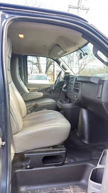 2019 GMC Savana 3500