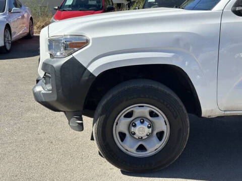 2019 Toyota Tacoma SR